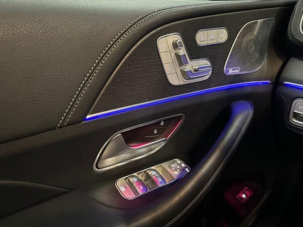 Mercedes-Benz GLE – Image 58